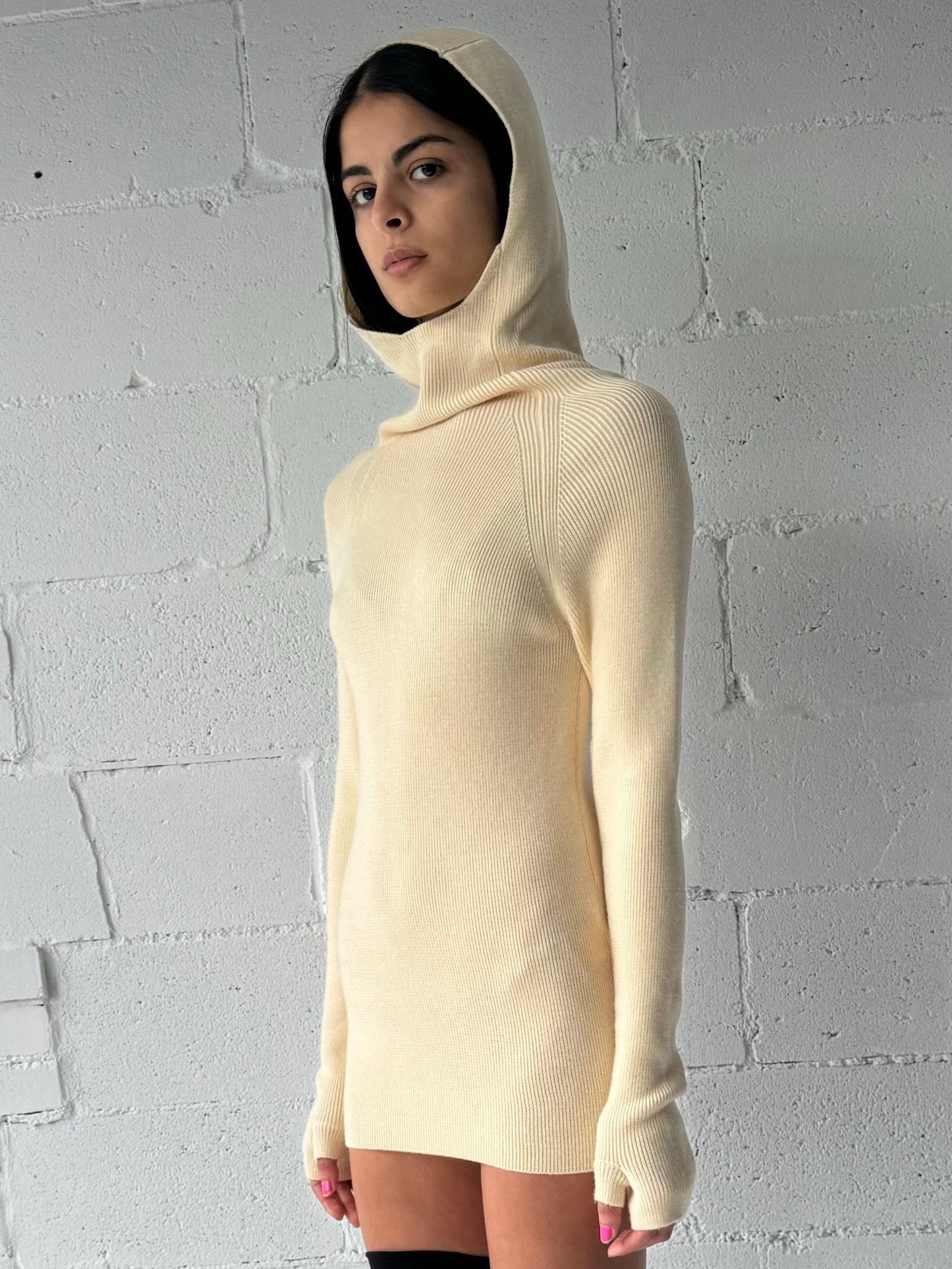 rib knit glove hoodie / off white