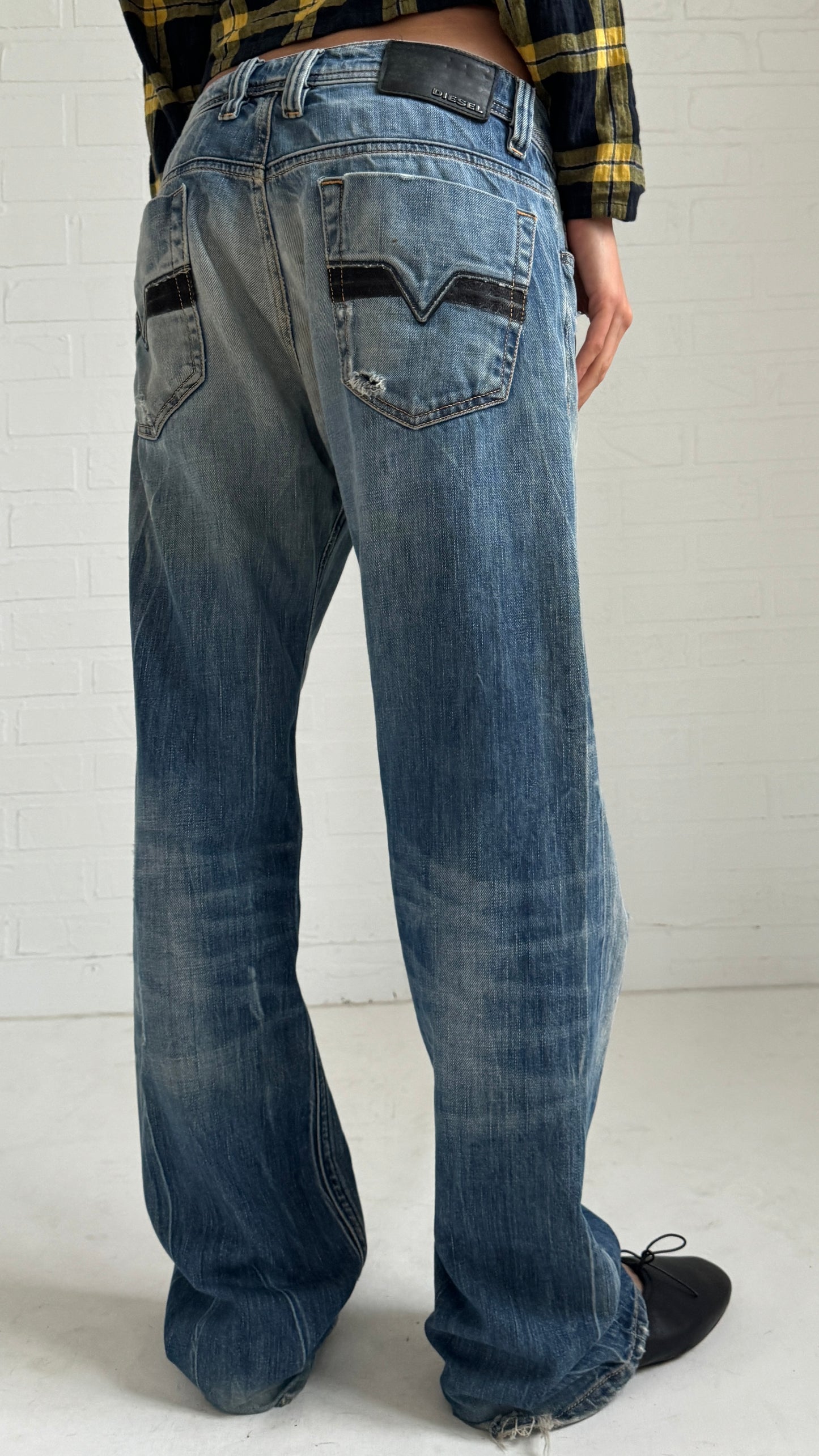 ripped baggy jeans small