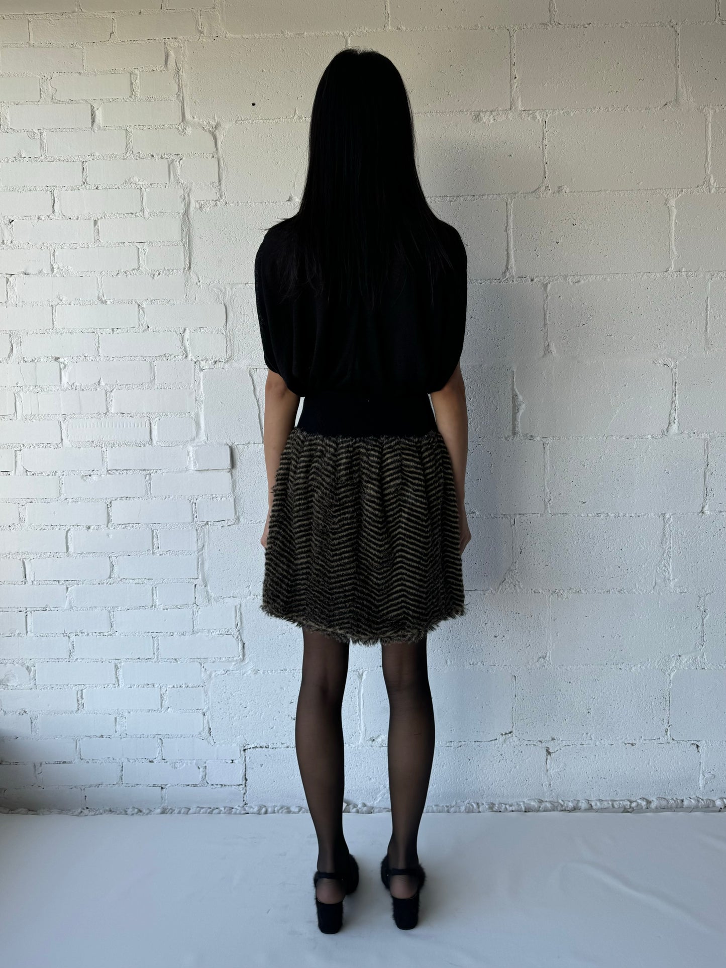 faux fur mini skirt / stripe