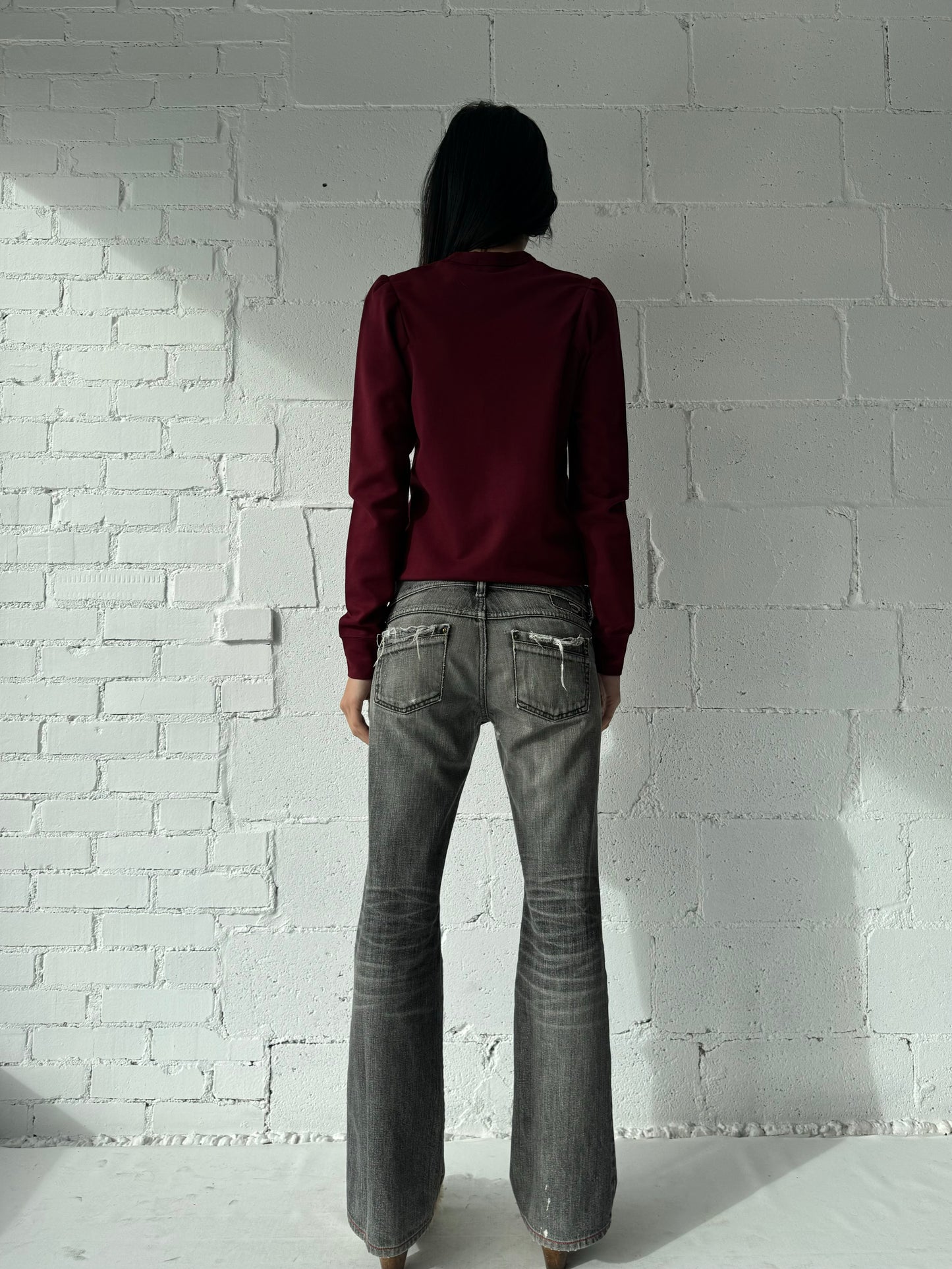 Comme des garcons puff shoulder sweatshirt top in burgundy