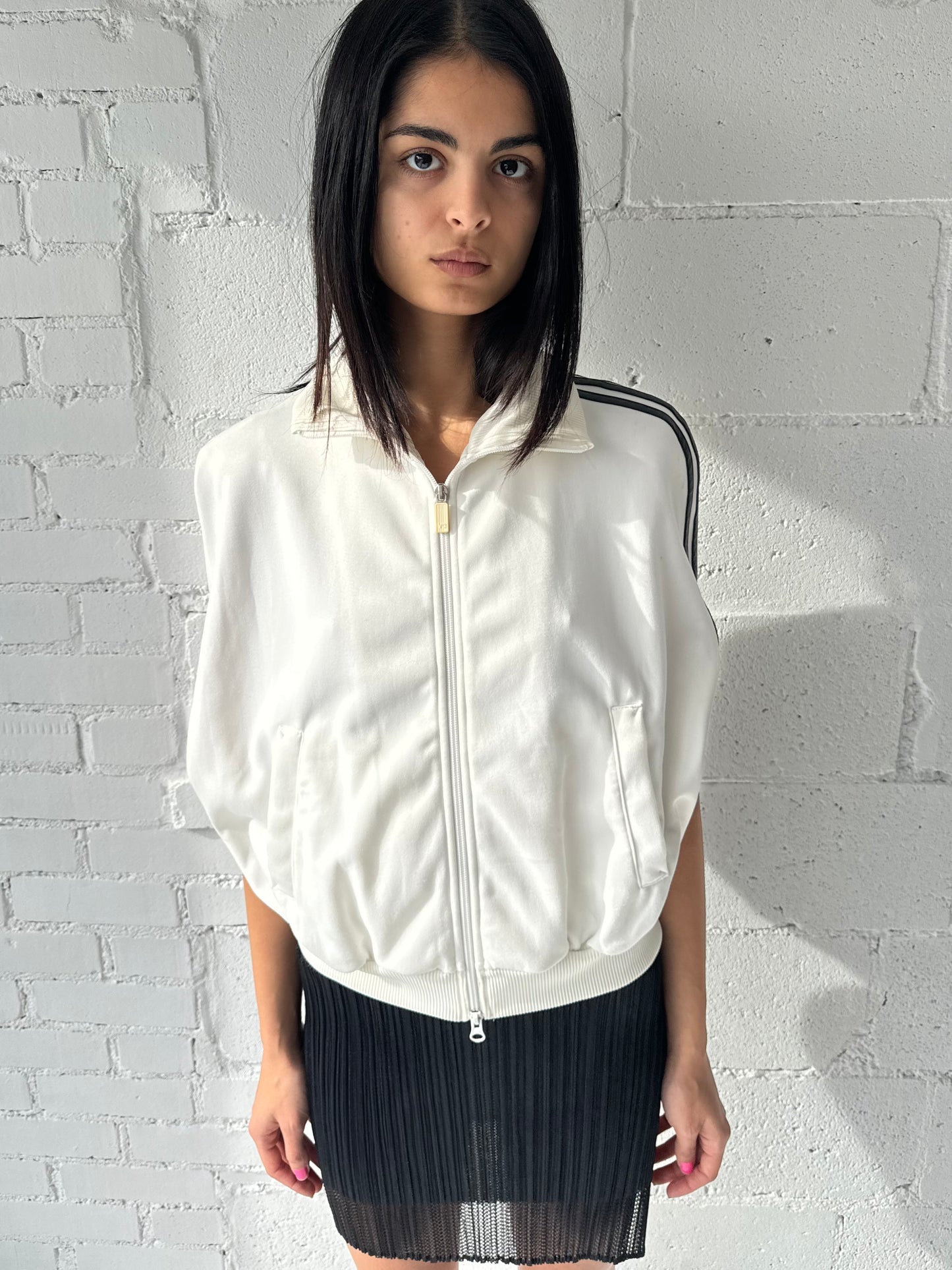 '04 track jacket cape/ white