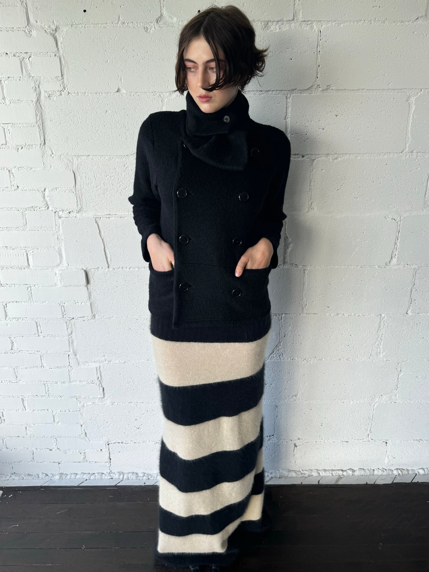 wool short coat / black