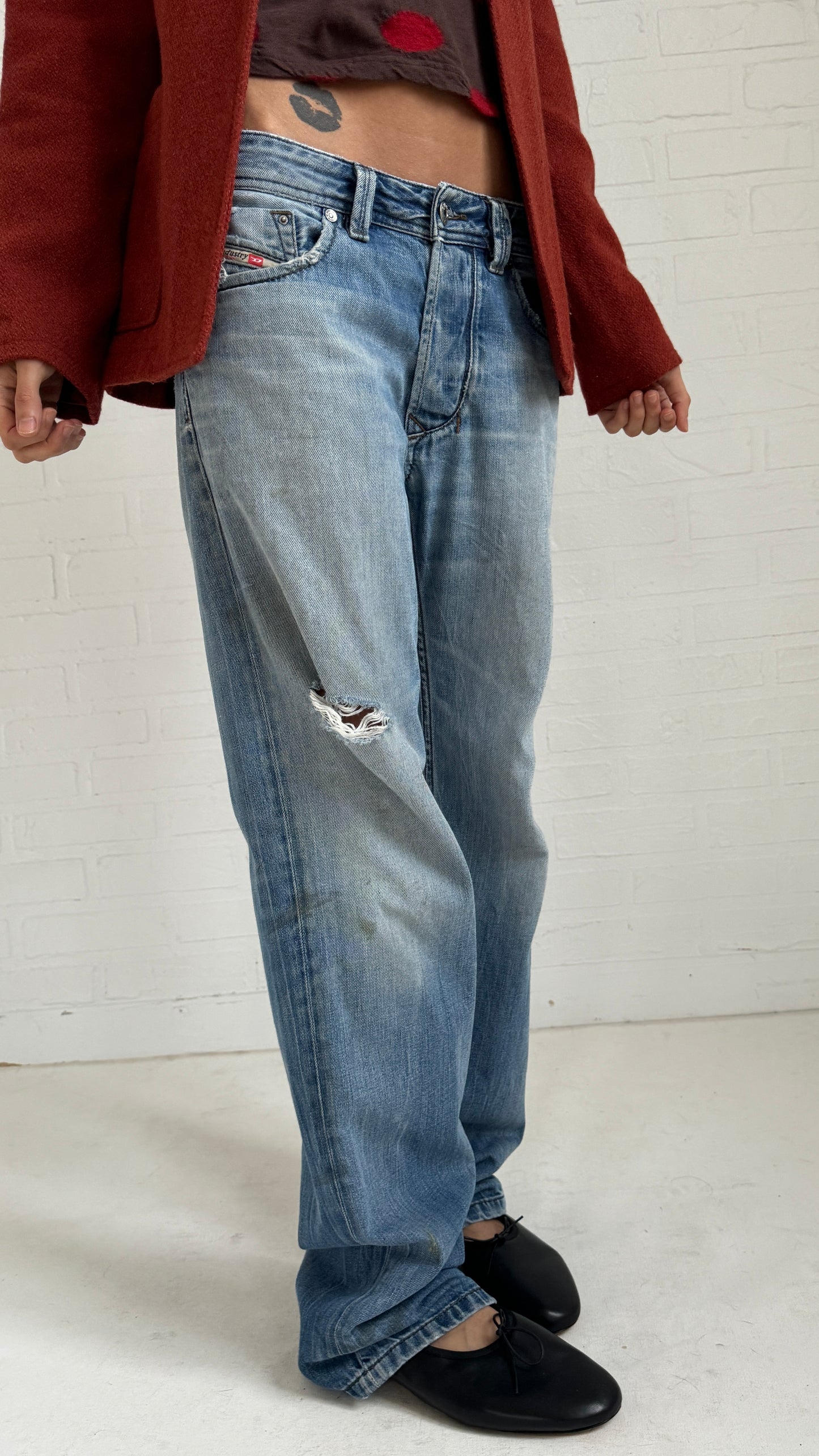 ripped baggy jeans s/m