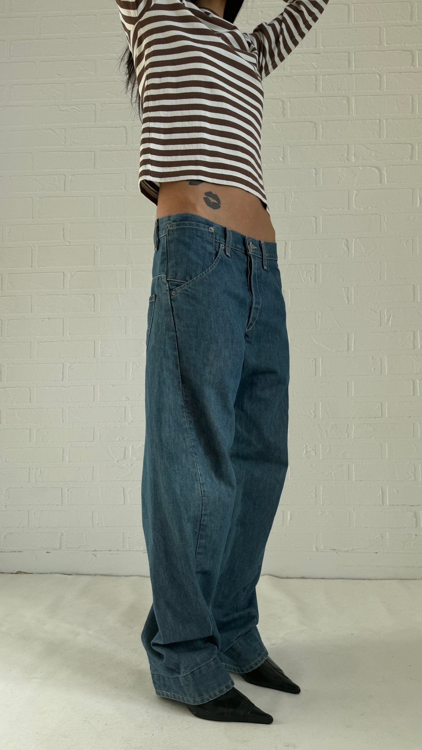 jeans