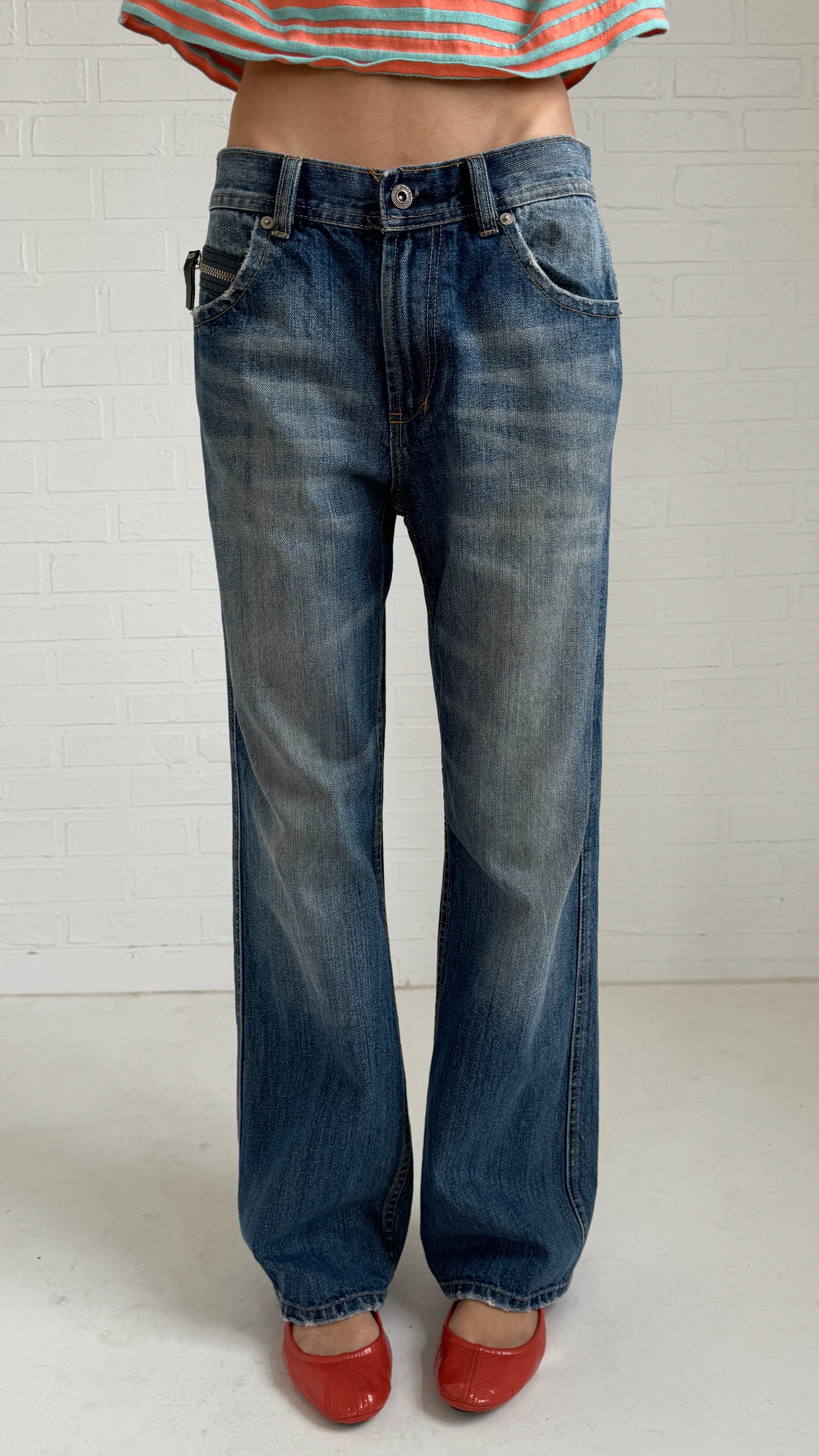 jeans