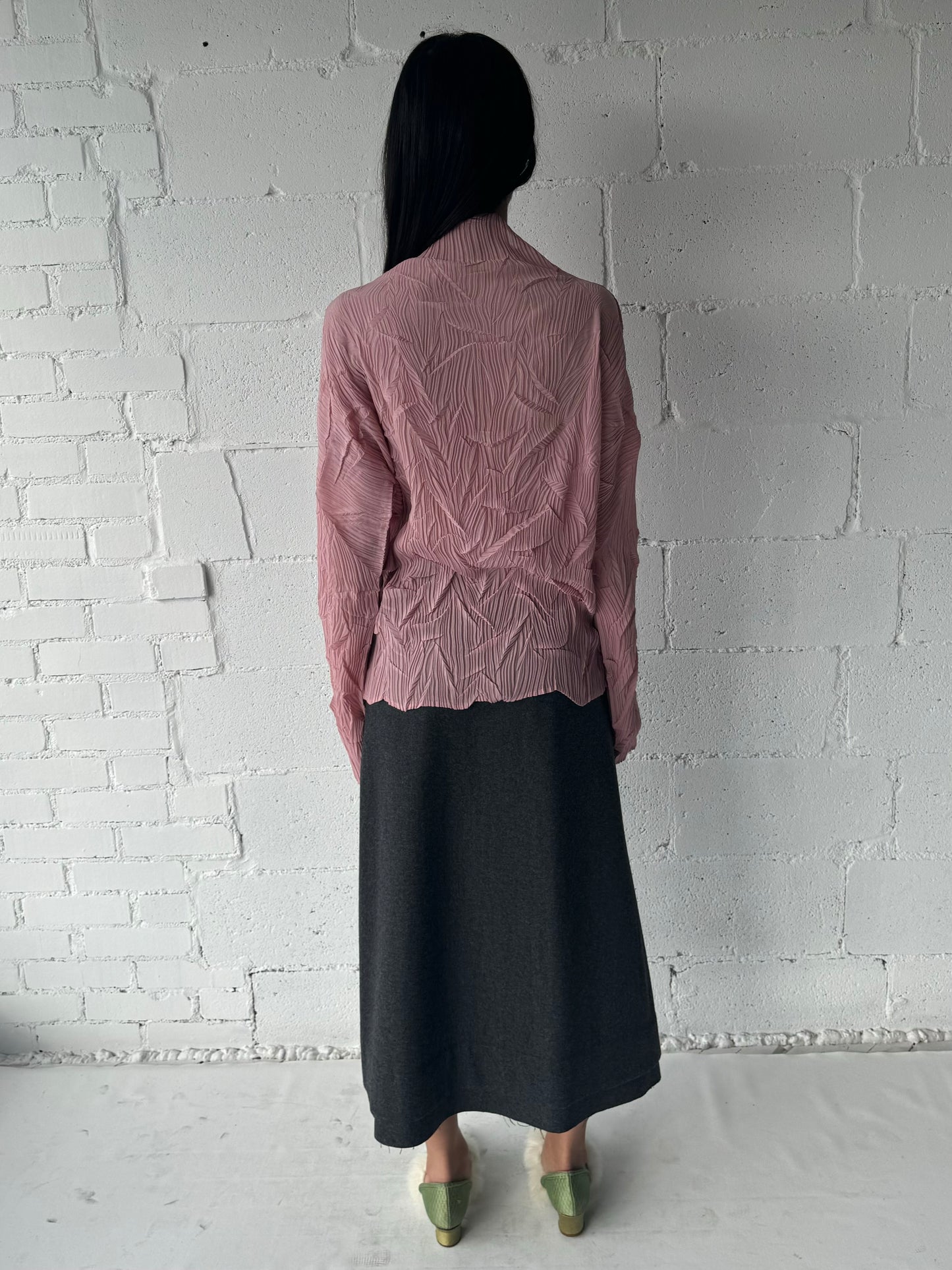 pleats mock neck top / pink