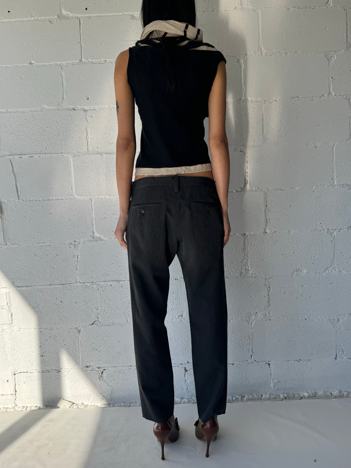 wool capris / dark grey