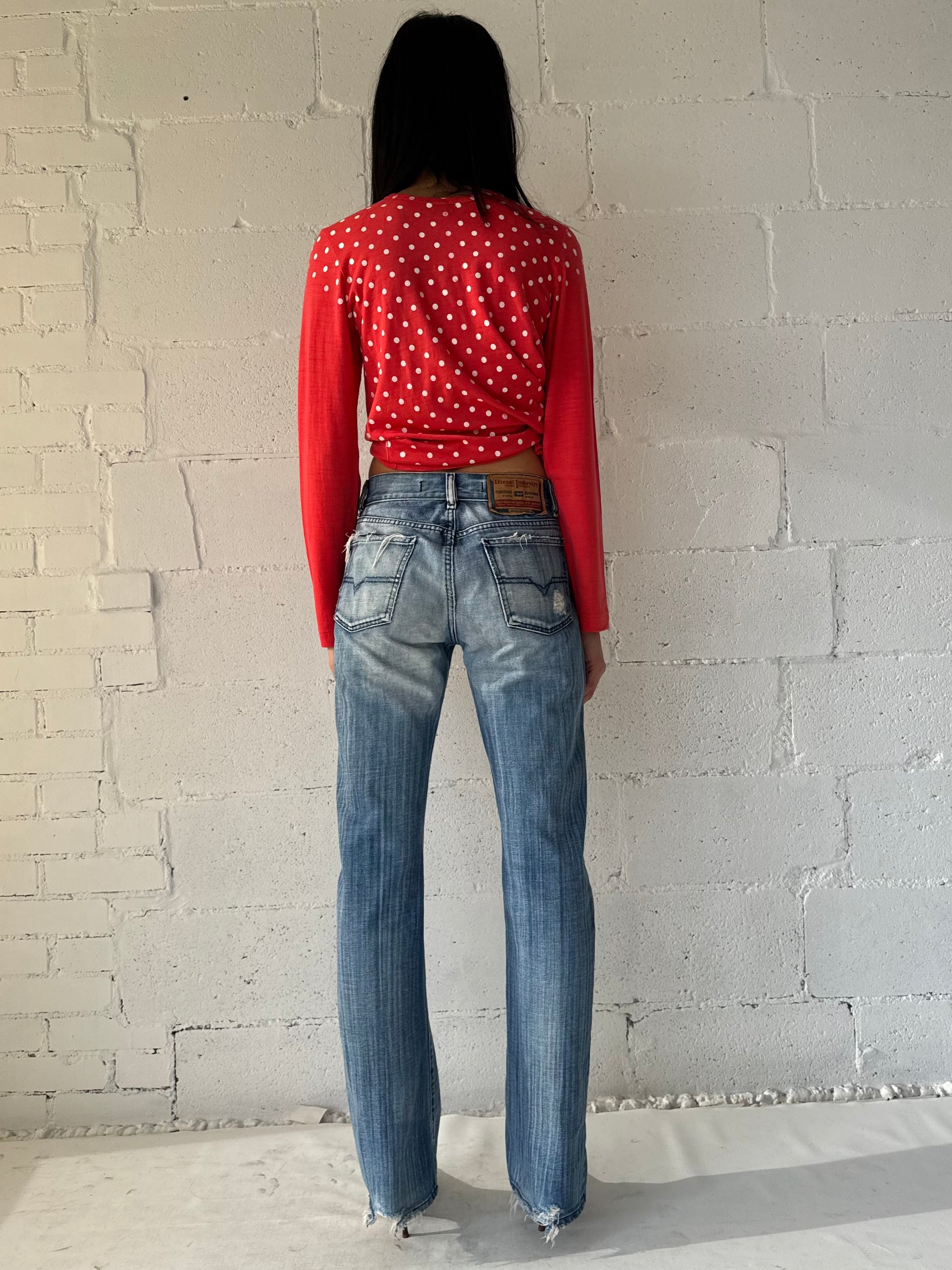 boot cut distressed jeans 26