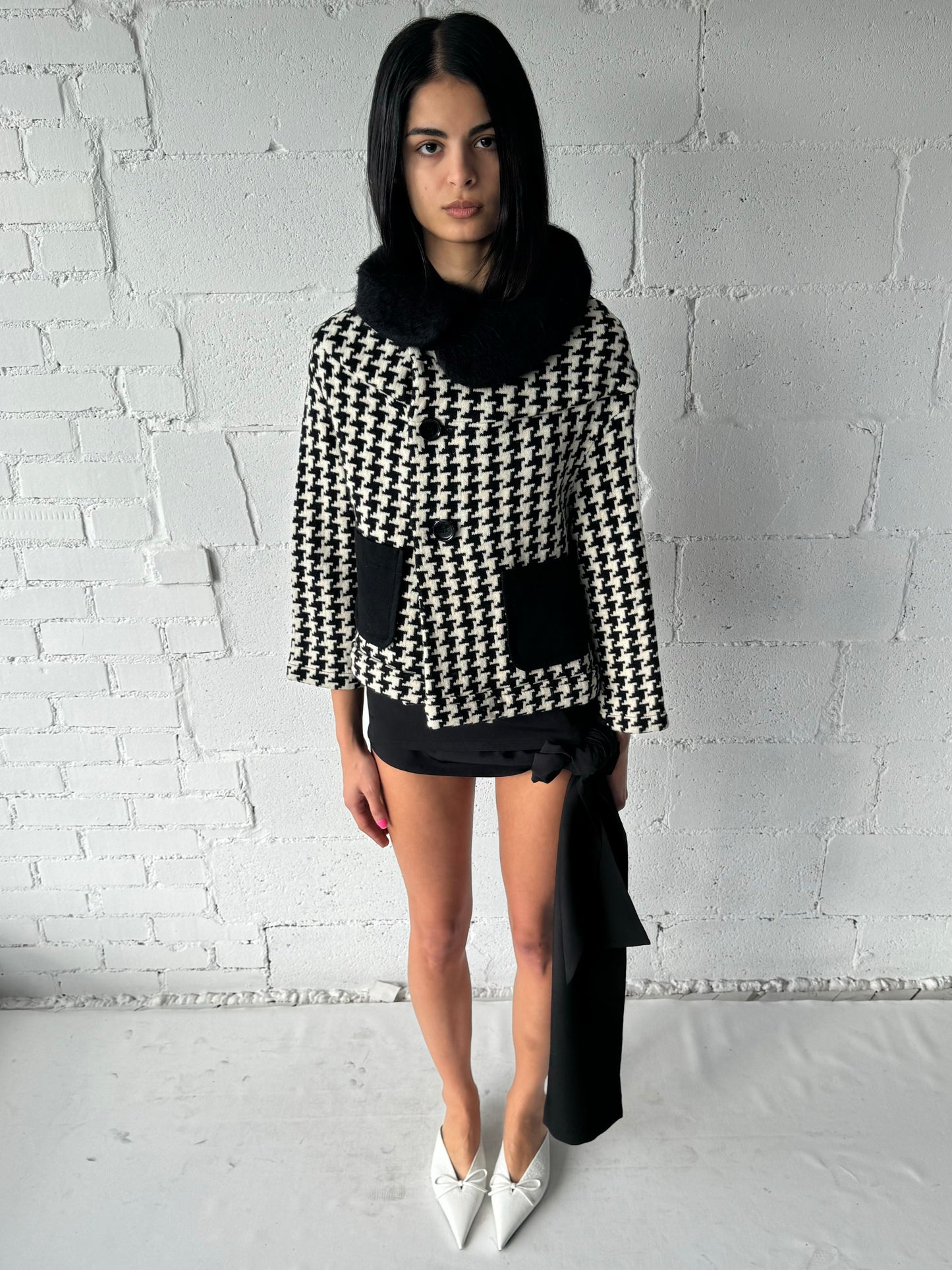 houndstooth cropped wool coat