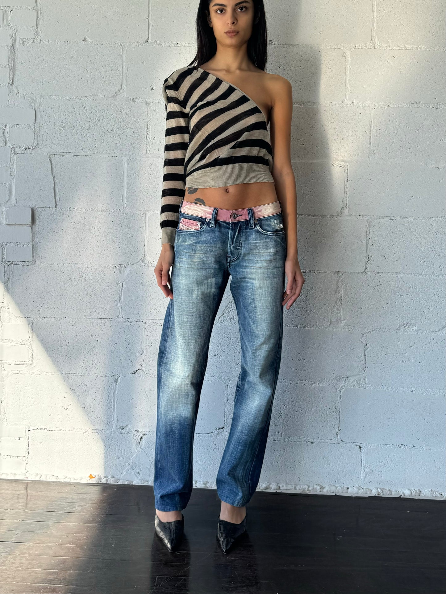 pink jeans / small
