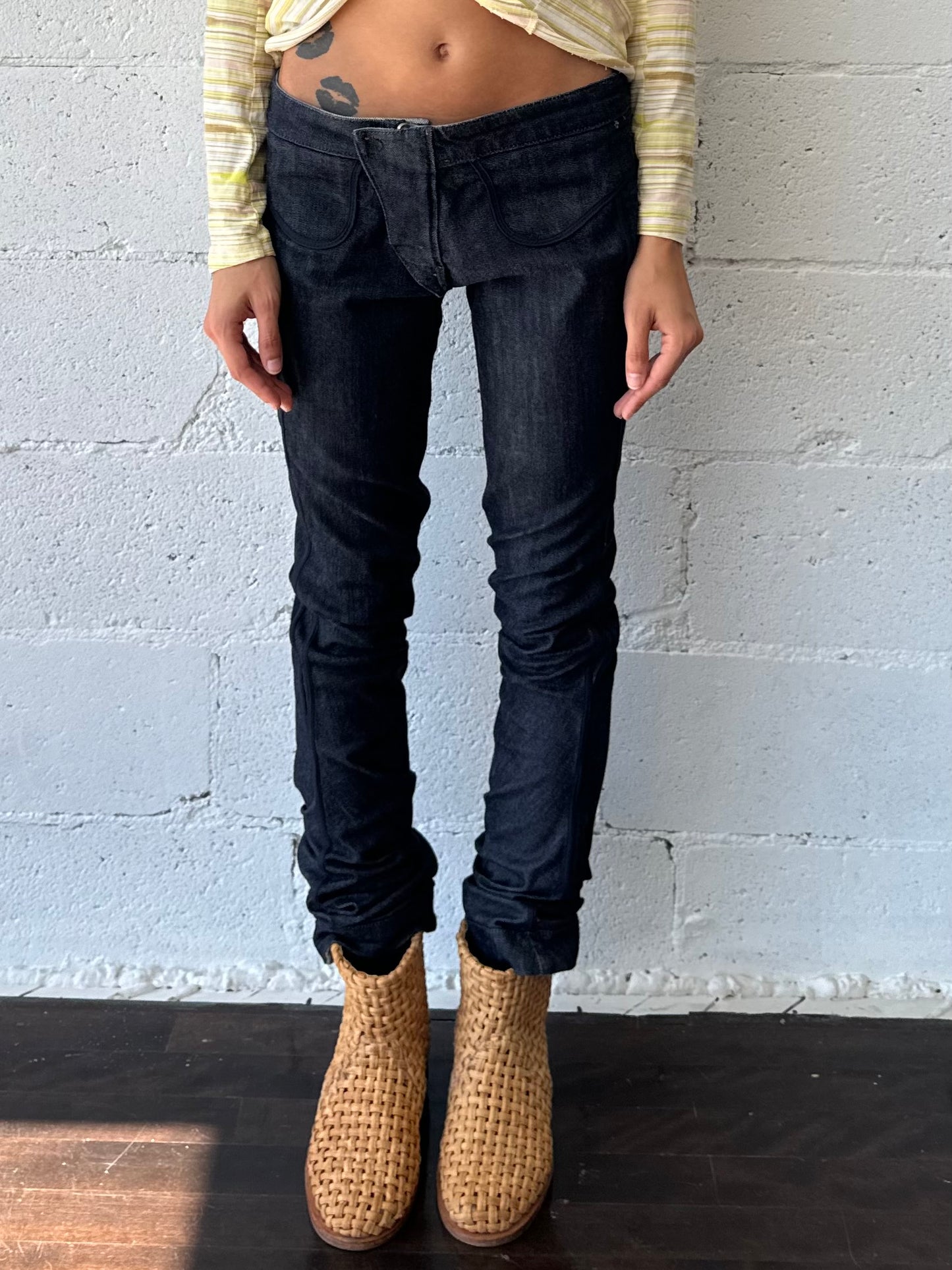 curve denim pants