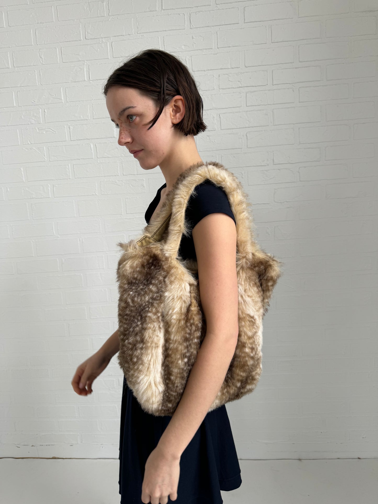 Tsumori chisato faux fur deer bag