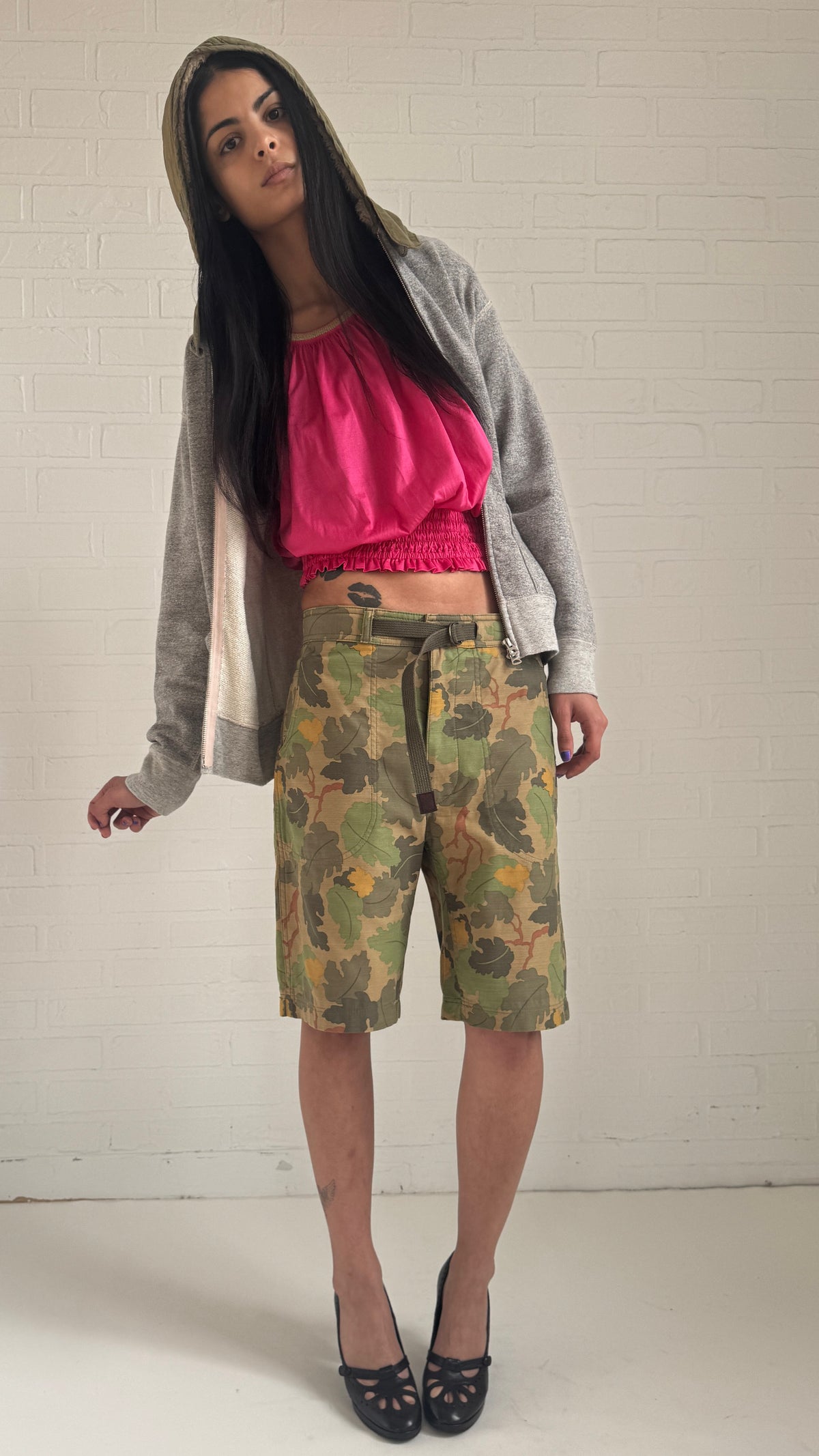 Camouflage Leaf Belted Shorts
