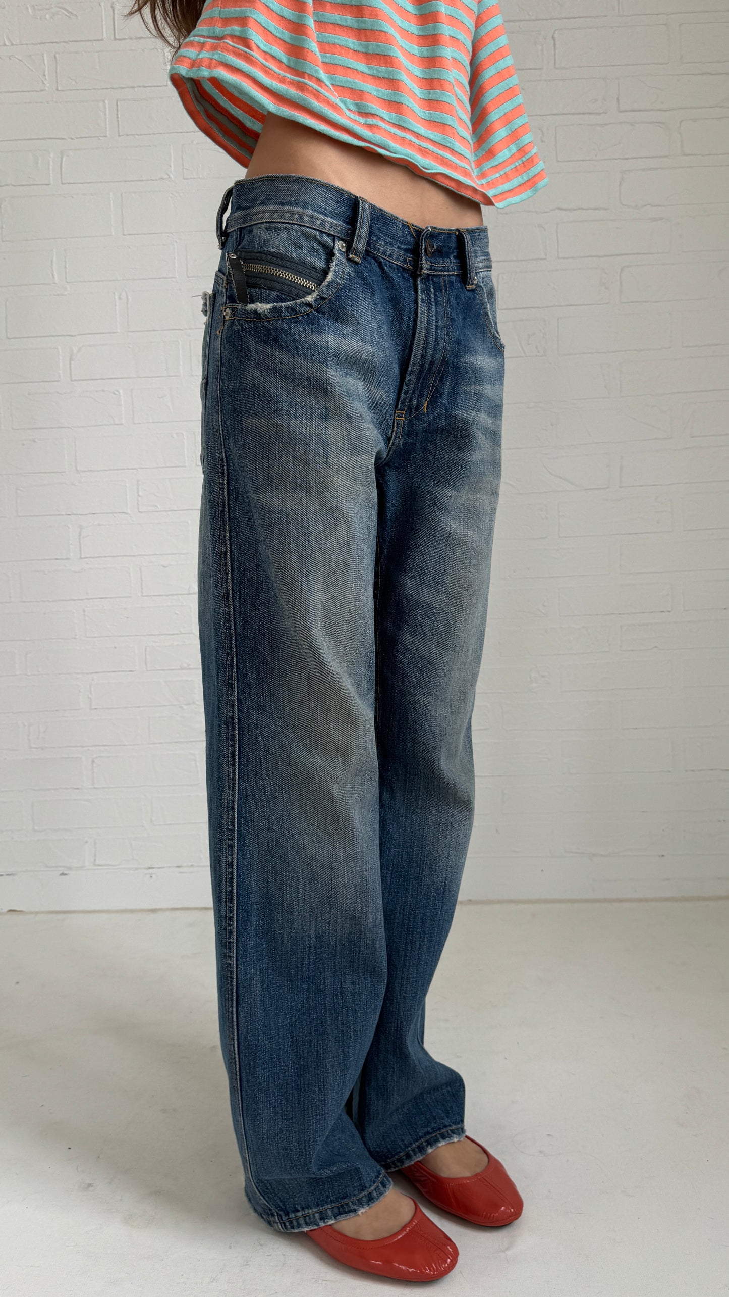jeans
