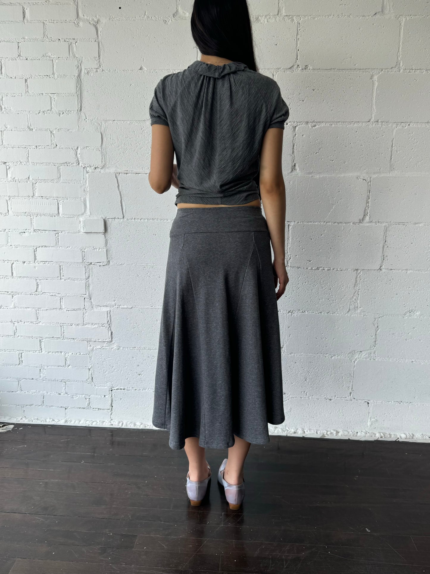 2002 ruched collar top / grey