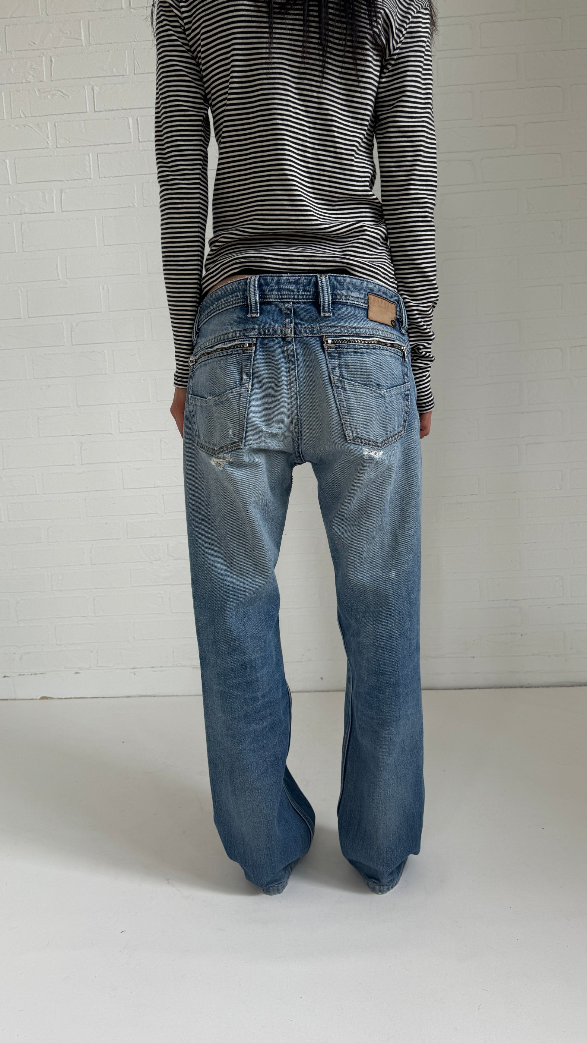 ripped boot 30
