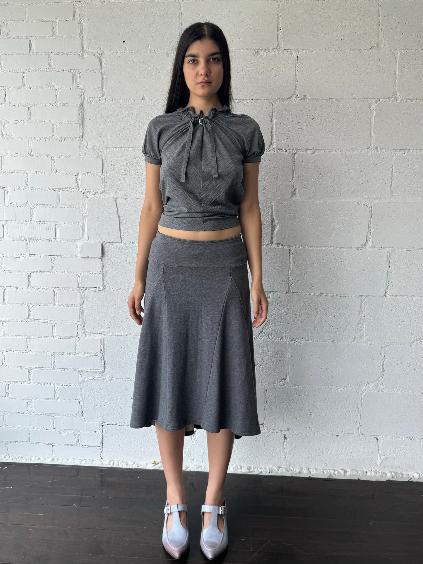 2002 ruched collar top / grey