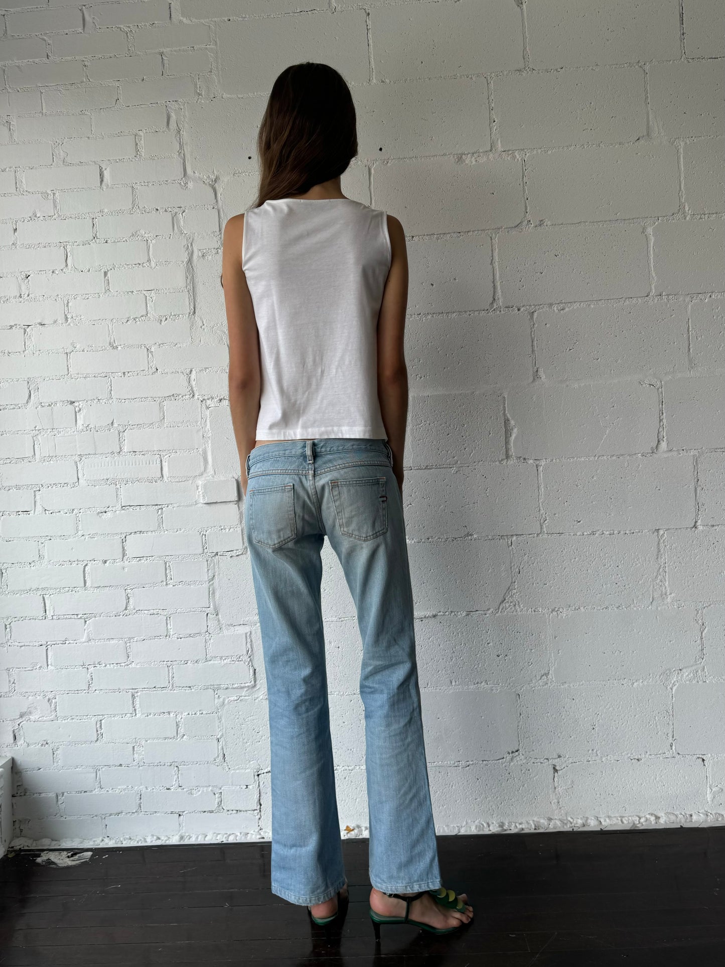 low rise jeans / light wash / xs