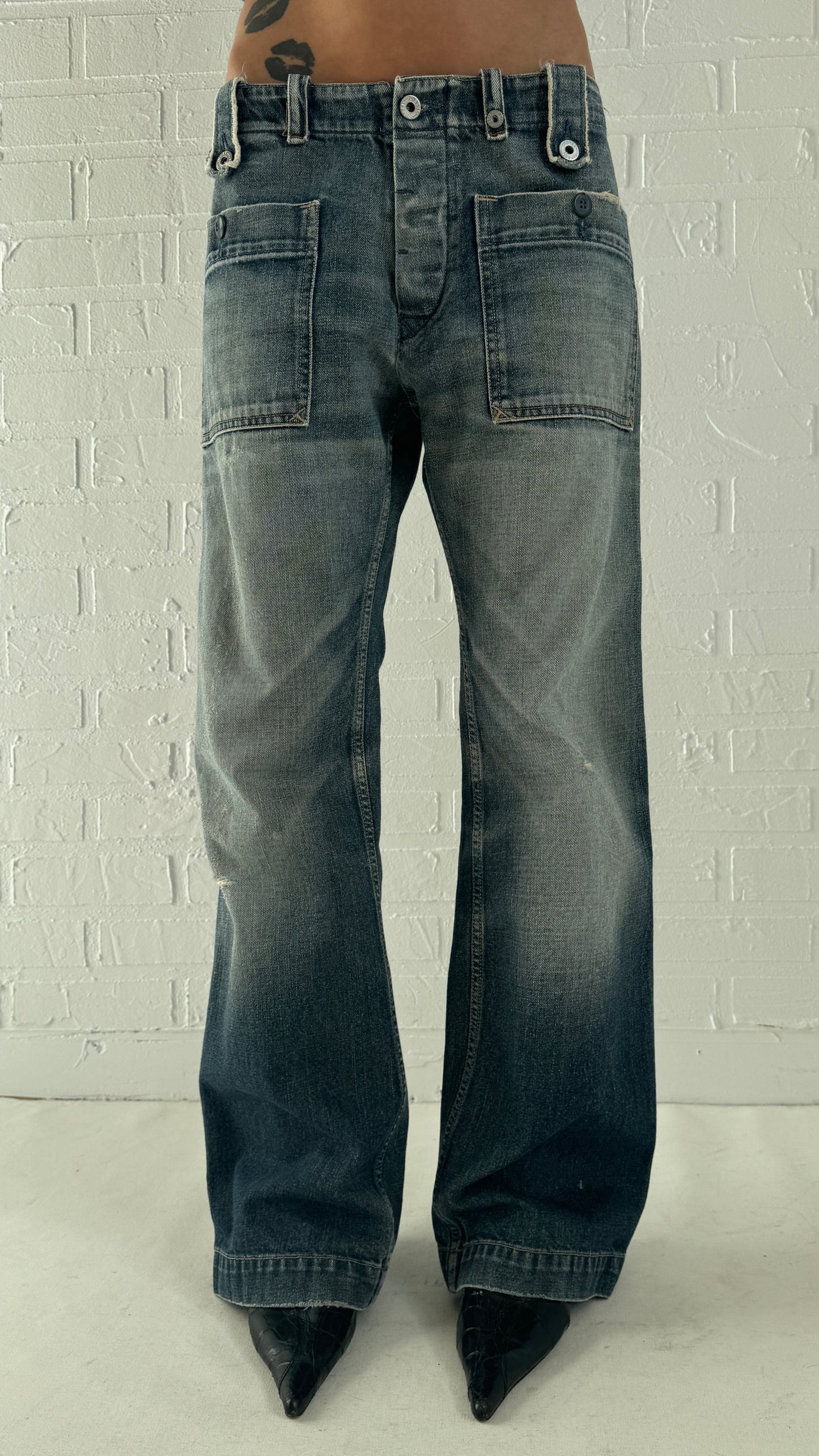 jeans