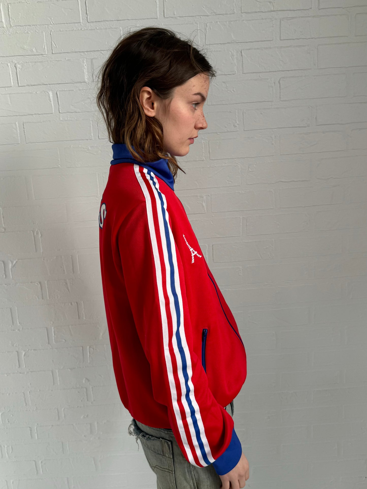 Adidas Vintage Paris 👠👠👠 Track Jacket in red