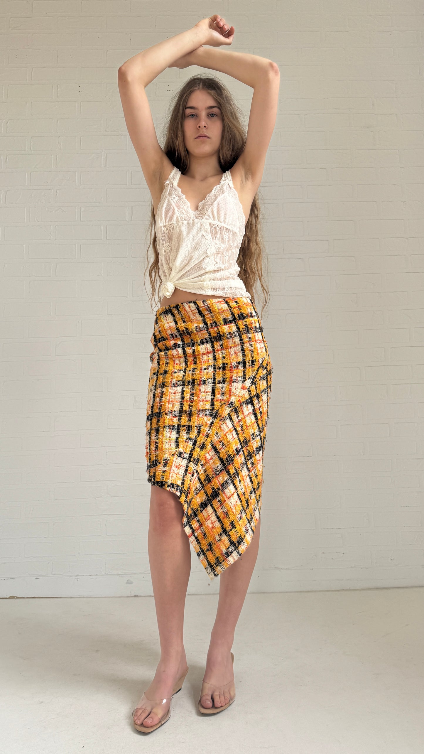 asymmetric skirt