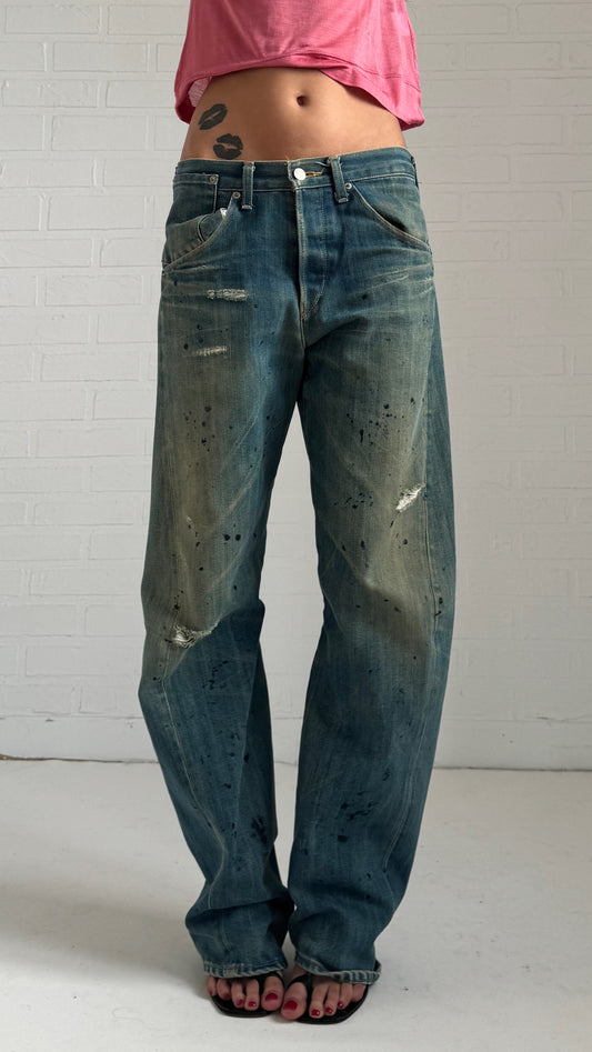 Distressed Jeans