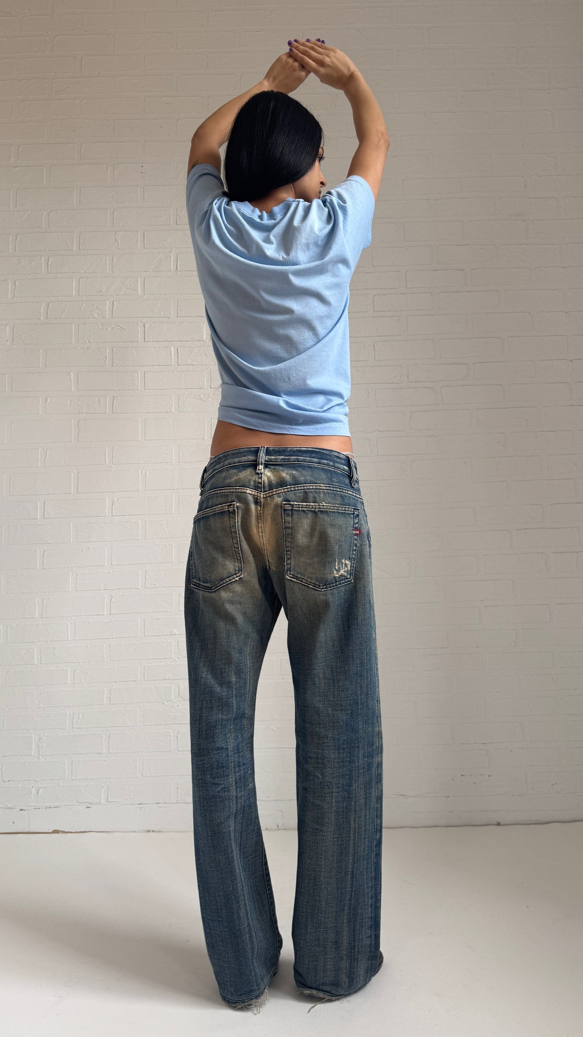 Faded Distressed Straight Leg Jeans
