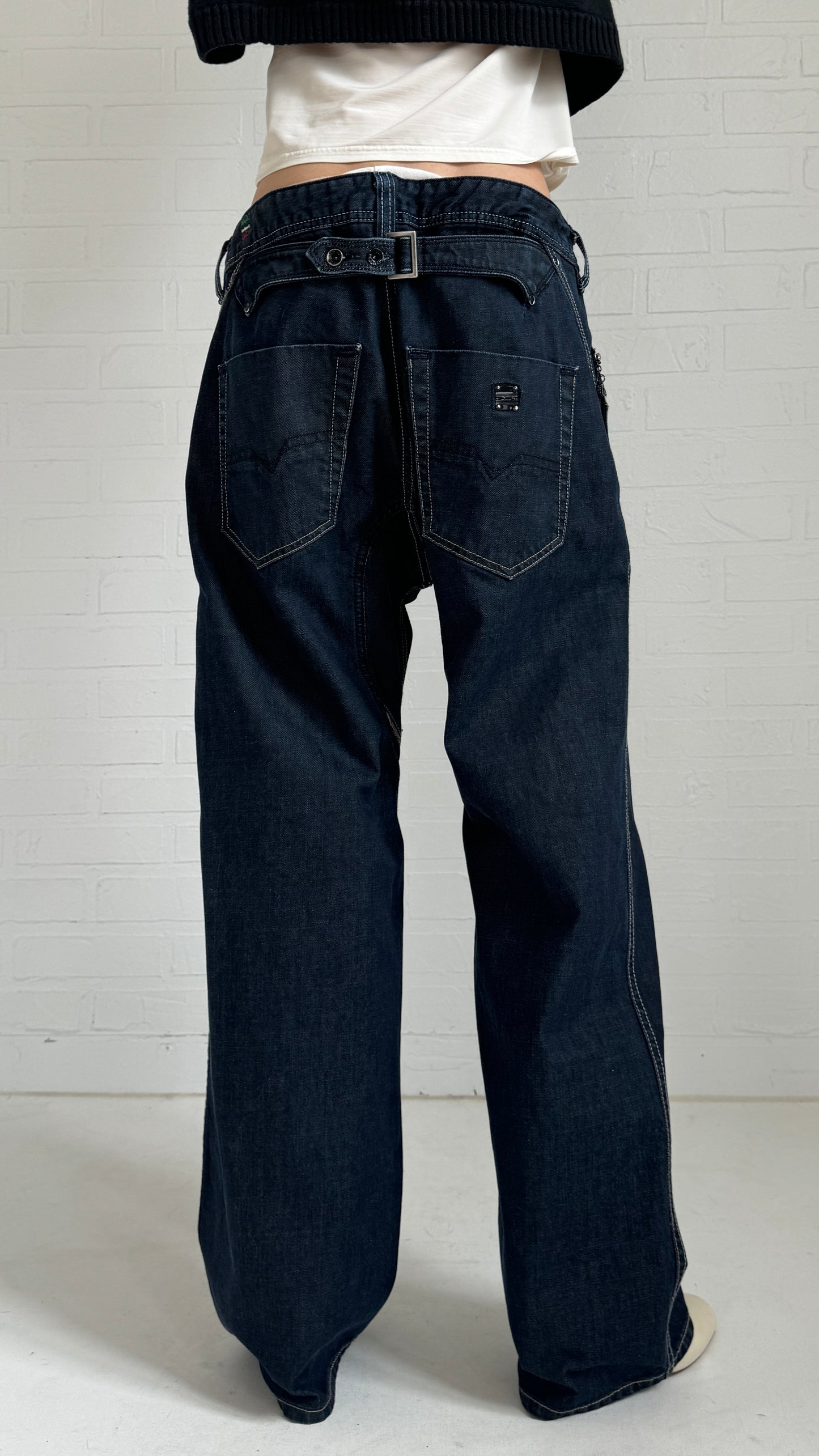 belt jeans