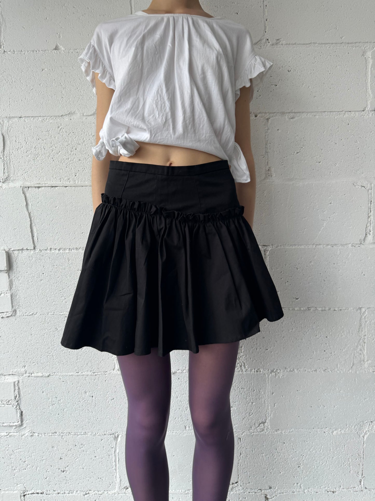 cotton stretch assymetric ruched pleat mini skirt / black