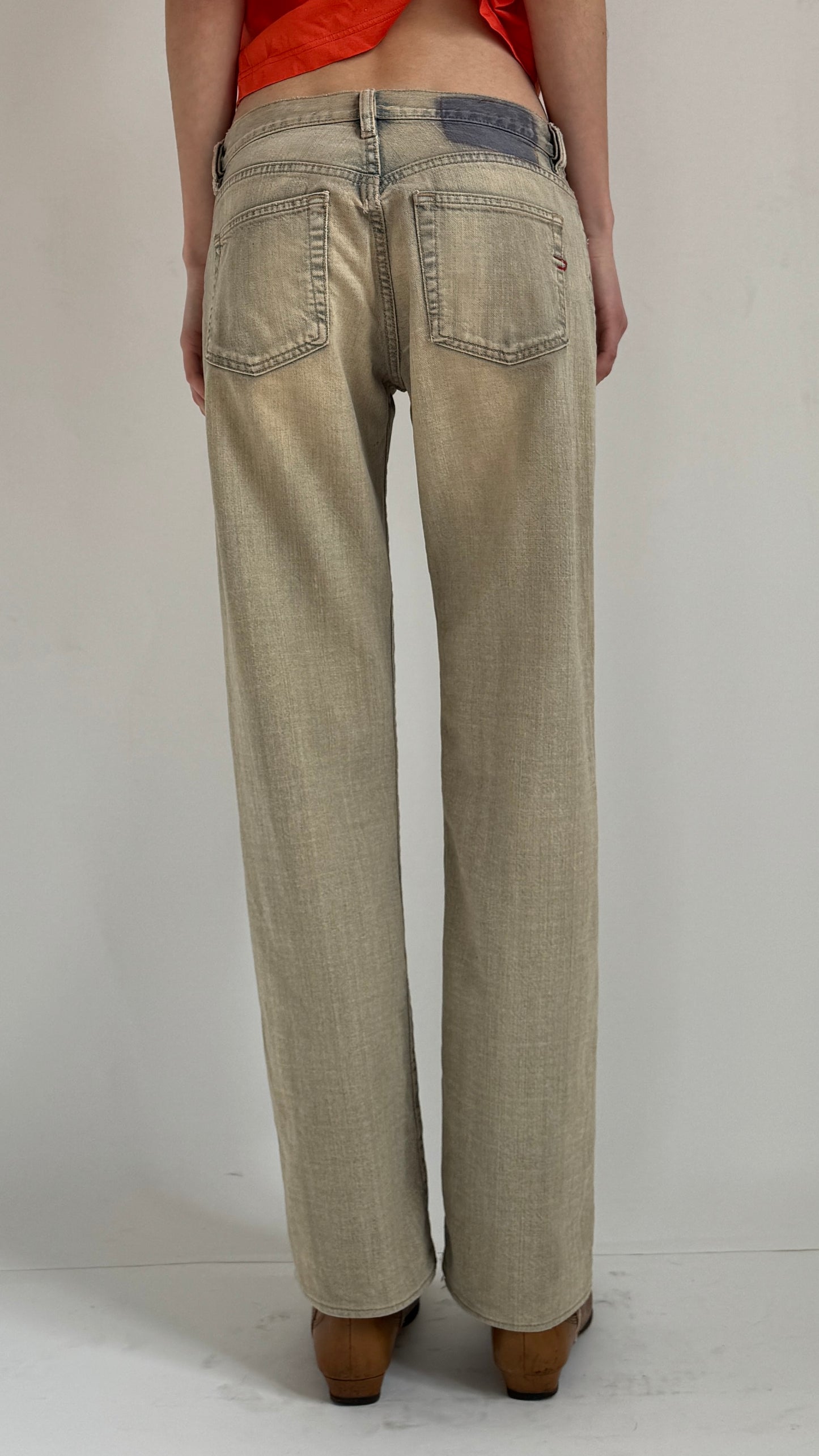 yellow wash mid-low rise s