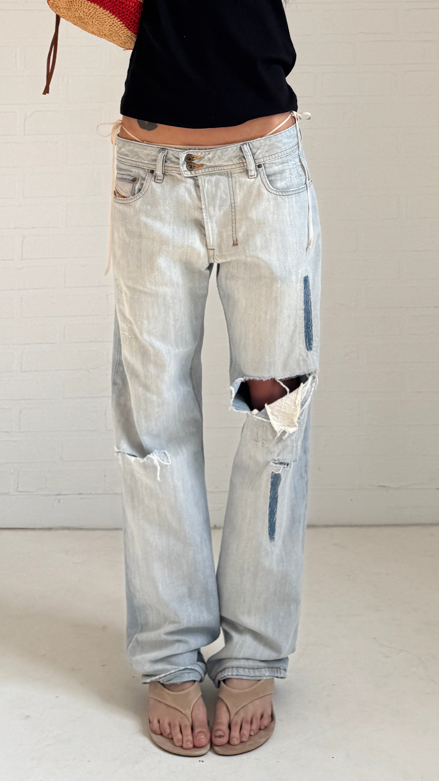 Distressed Embroidered Pockets Light Wash Jeans