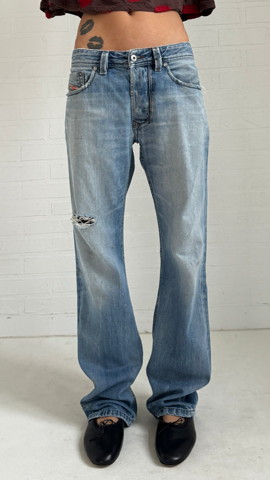 ripped baggy jeans s/m