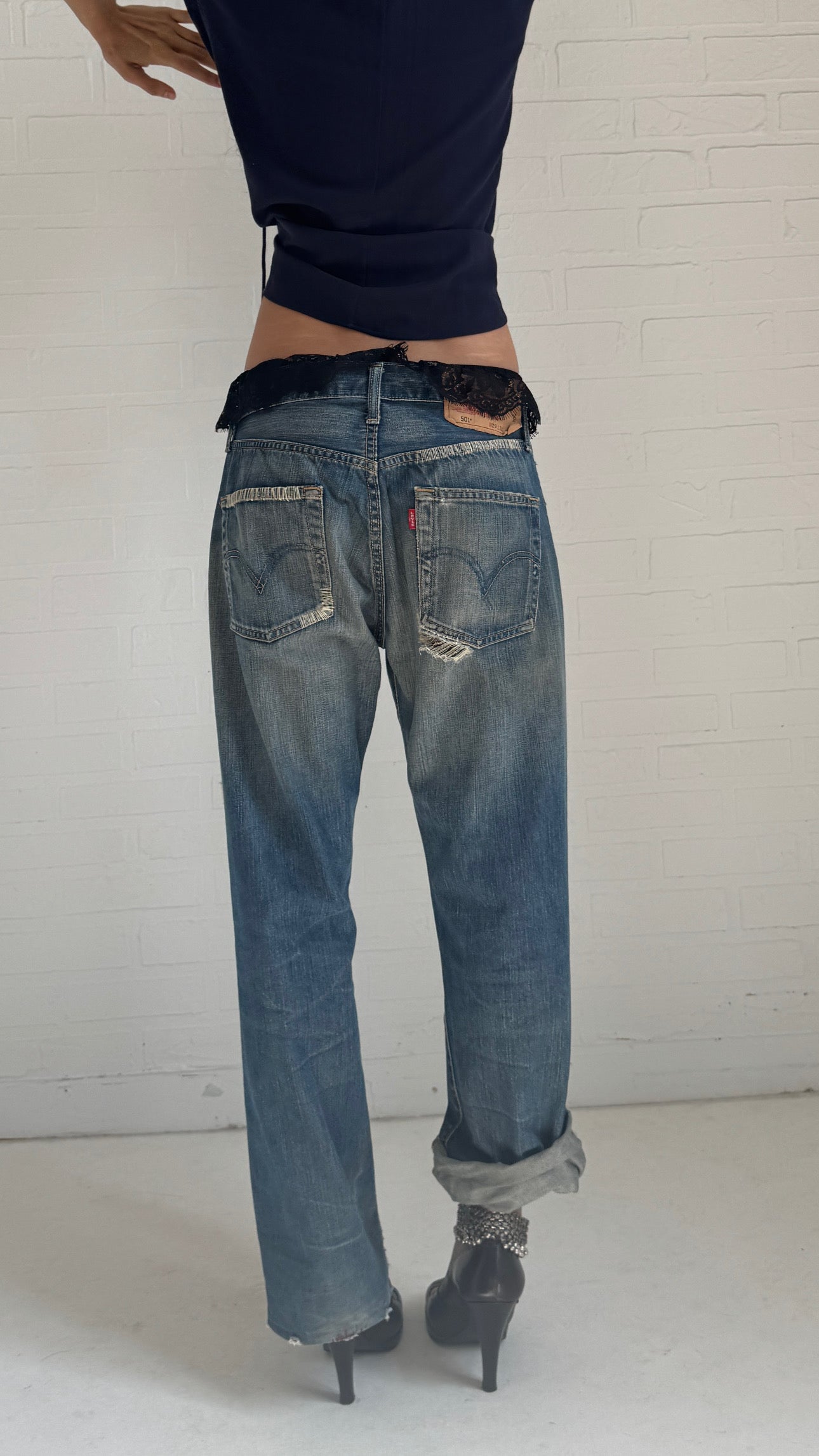Distressed Relaxed Straight Leg Jeans