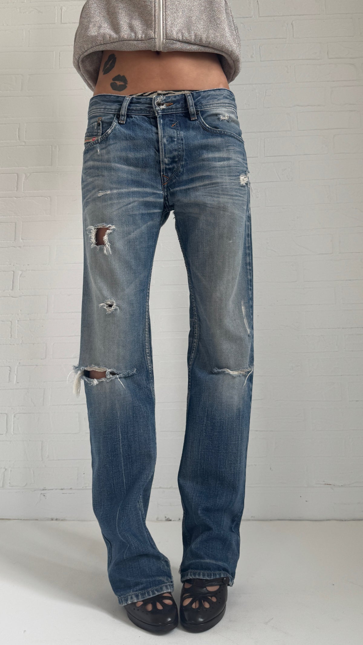 Distressed Relaxed Straight Leg Jeans