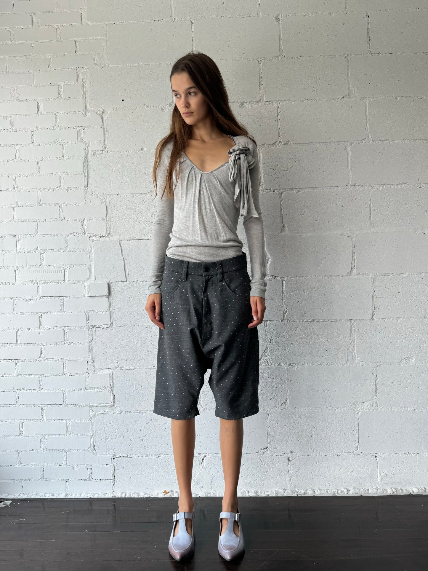 dot shorts / grey