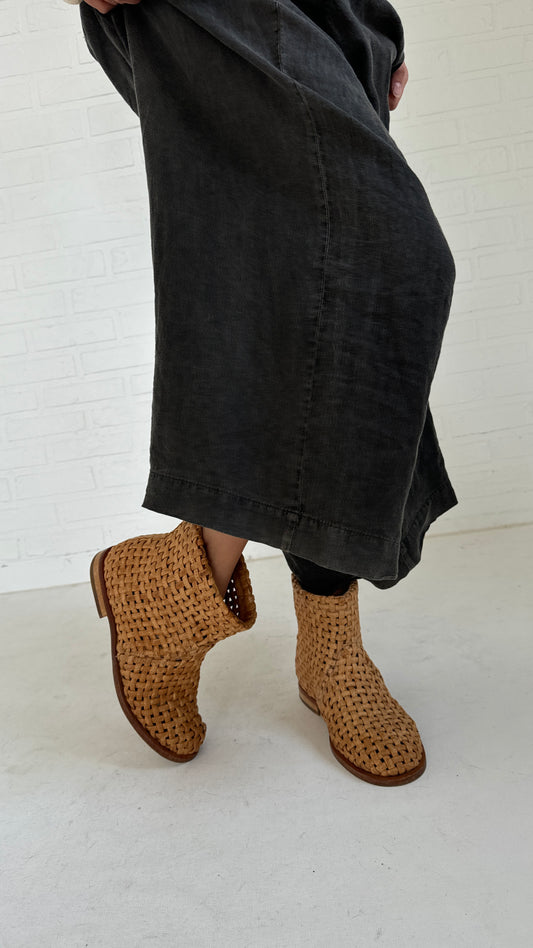 basket boots