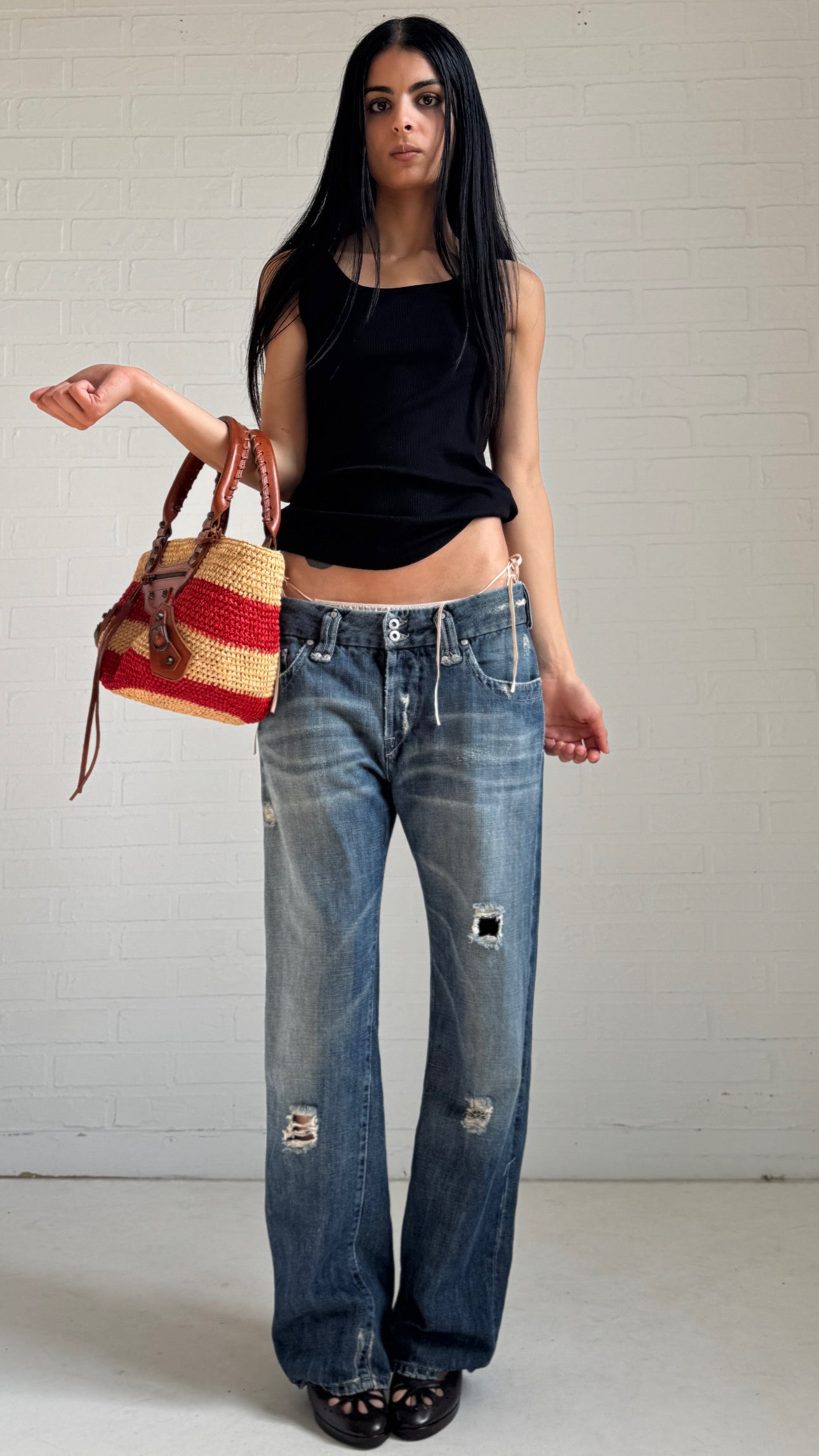 Distressed Wide Leg Jeans