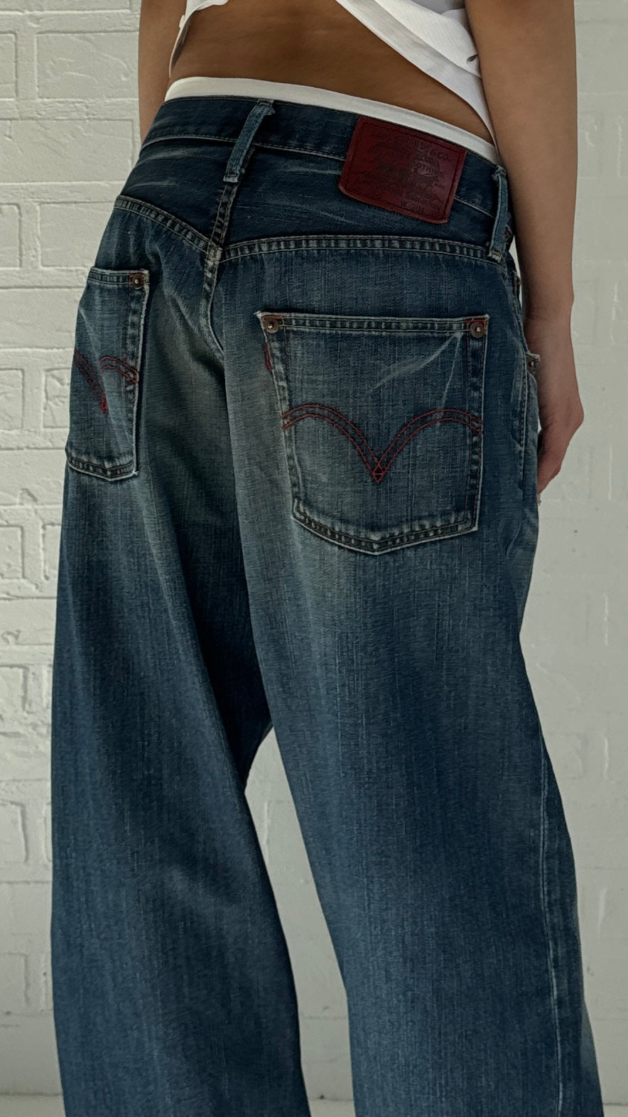 wide short 30
