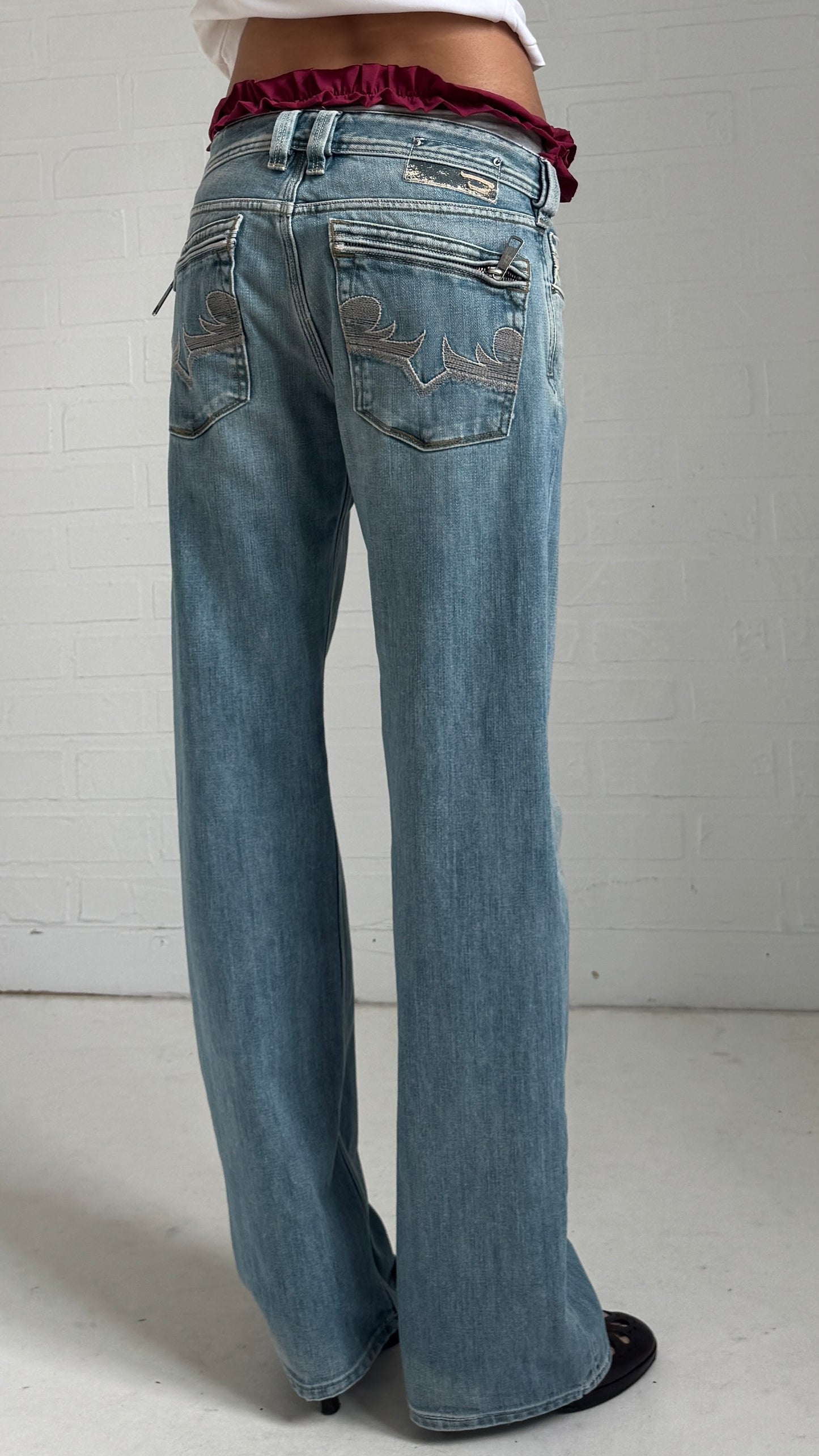 Embroidered Straight Leg Jeans