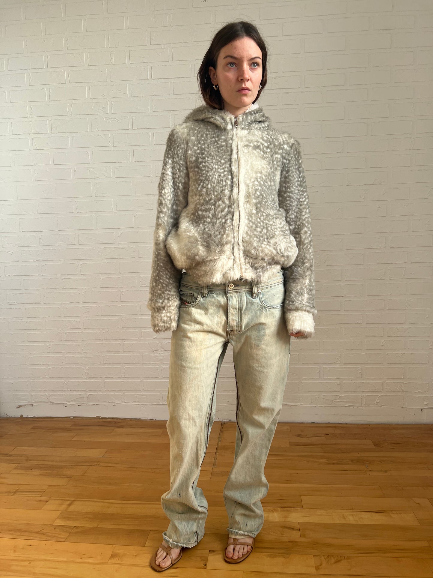 Tsumori Chisato faux fur hoodie jacket in grey / white