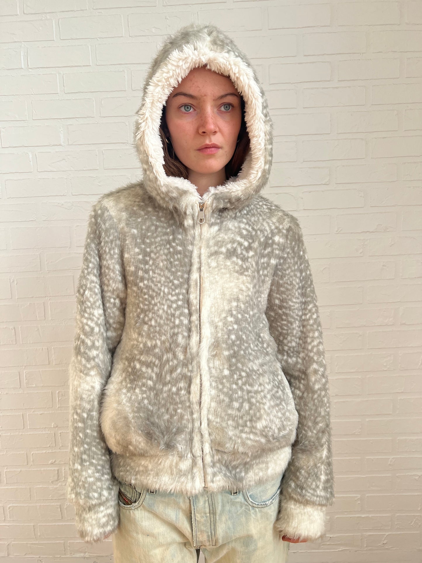 Tsumori Chisato faux fur hoodie jacket in grey / white